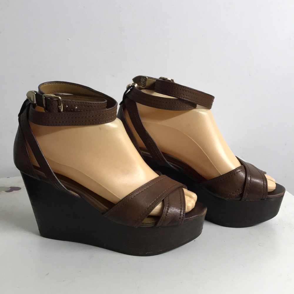 Coach platform Sz 6.5